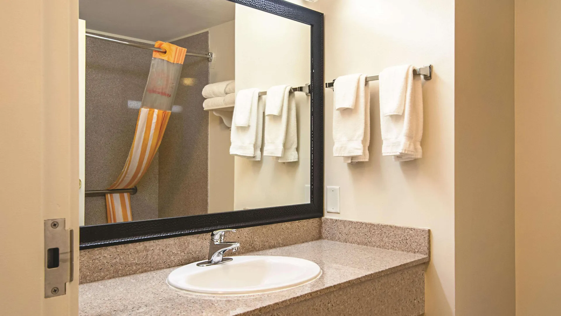 Hotel La Quinta Inn By Wyndham Vancouver Airport Richmond